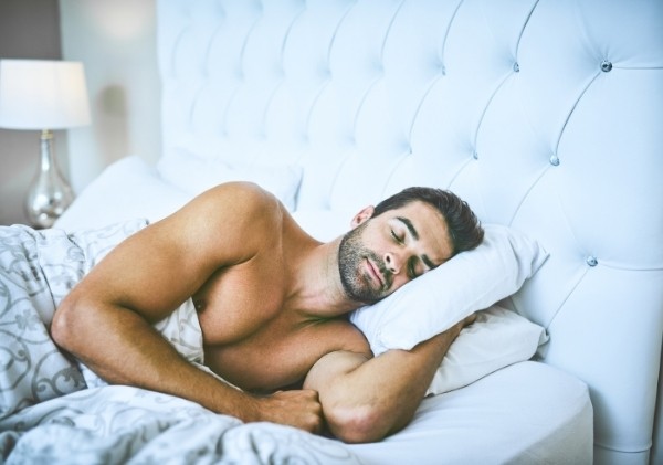 การการนอนหลับที่มีคุณภาพประมาณ 8 ชั่วโมงต่อคืนเพื่อให้ร่างกายได้ทำงานอย่างถูกต้อง